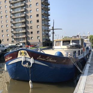 Hagenaar Barge live aboard