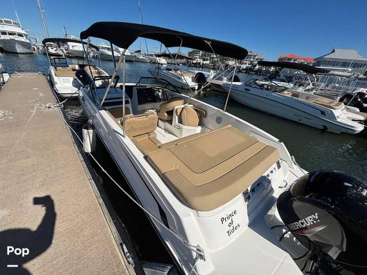 2023 Bayliner vr6