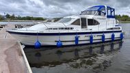 Haines 38 Motor Cruiser - IMMACULATE
