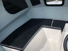 Endeavour 500