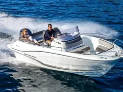 Jeanneau Cap Camarat 6.5 CC S3