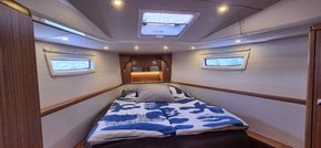 2021 Bavaria Vision 42 19