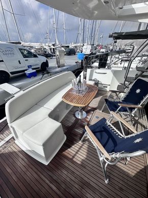 2015 Jeanneau Prestige 450S 17