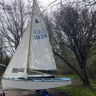 GP14 Sail No.: 10424