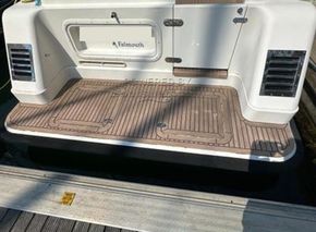 Kingfisher 35 SE  - Stern