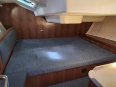 Hunter Legend 38 2007 bilge keel Perfect