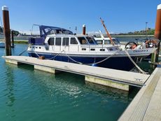 Therma Jacht - Ocean 40 - Dutch built steel motor cruiser 1989