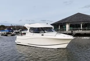 2010 Jeanneau Merry Fisher 8