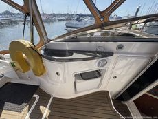 2007 Regal 2665 Commodore