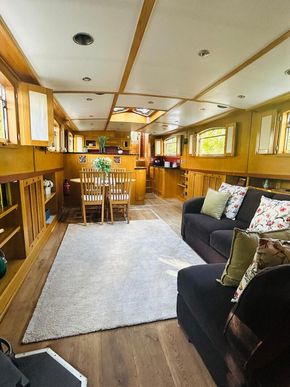 Lounge and Diner