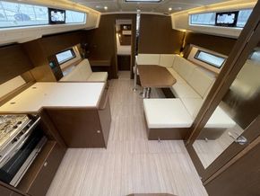 2023 Bavaria C42 7
