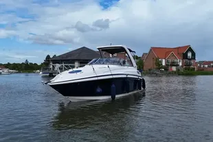 Regal 28 Express