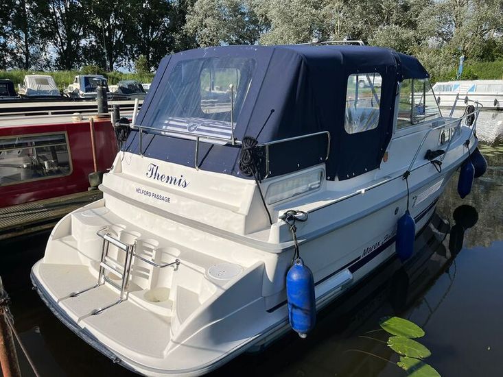 1999 Marex 280 Holiday