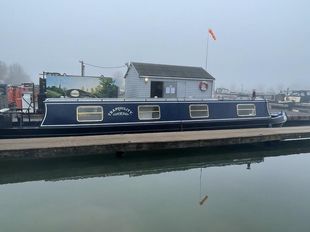 Colecraft 48' Cruiser Stern