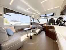 2018 Fairline Squadron 53
