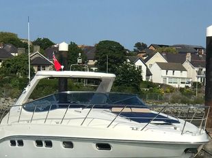2004 Sealine S42 (Exceptional Condition)