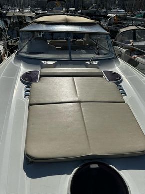 2009 Bavaria 37 Sport Highline 4