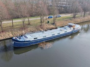 Luxe Motor 36.72, CBB Rijn