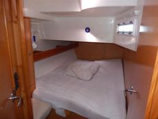 2011 BAVARIA 45 CRUISER