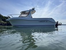 Quicksilver 640 Pilothouse