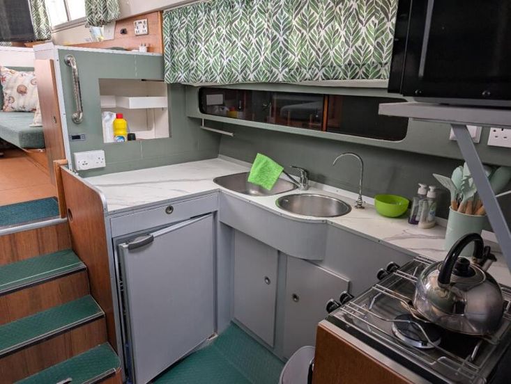 1984 Princess 38 Fly