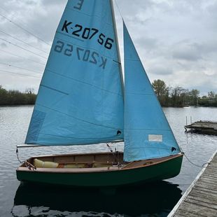 Wooden Enterprise in Excellent Condition