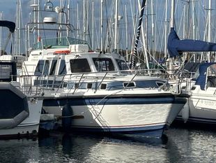 1995 Aquastar Oceanstar 118