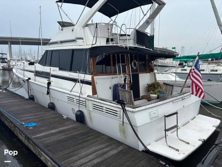 1990 Bayliner 3888 motor yacht
