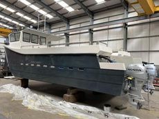 8.75m Work Boat Cat