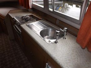 Seamaster 25 Aft Cockpit - Galley