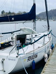 Beneteau First 211
