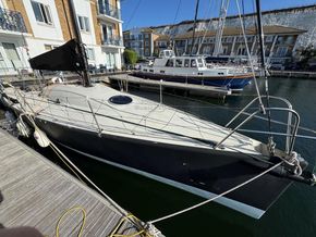 Max Fun 35  - Exterior