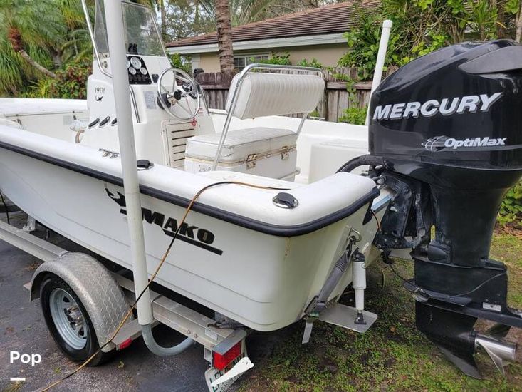 2009 Mako 1901 inshore