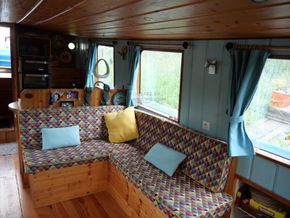 Dutch Barge Tjalk live aboard barge - Saloon