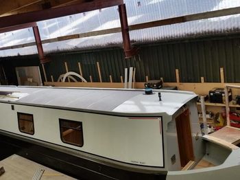Charnwood Hobbit 42' All Electric