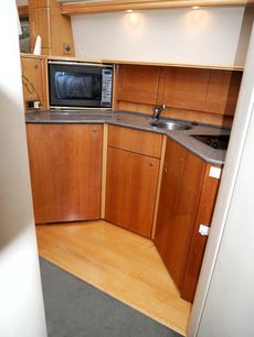 Princess 40 Flybridge Motor Yacht Built 1997