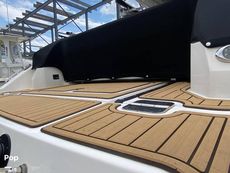 2020 Sea Ray SLX 350 Outboard