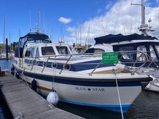 1991 Aquastar Ocean Ranger 38 Aft Cabin