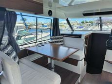 2021 Jeanneau Merry Fisher 1095  Flybridge