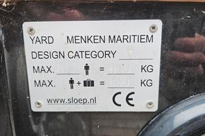 Plaque on Menken Maritiem boat, 