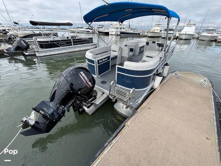 2023 Bimini sweetwater 2286 sb