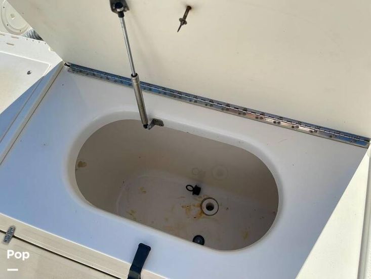 2003 Pursuit 3070 offshore