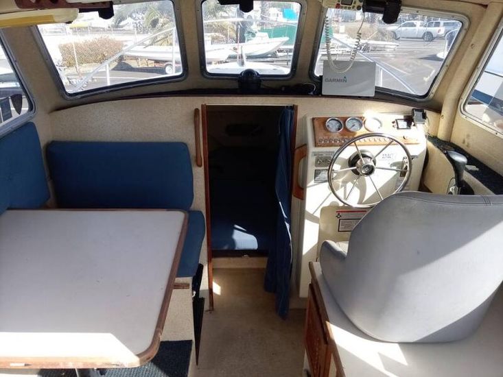 1988 Sea Sport 2200 pilothouse sportsman