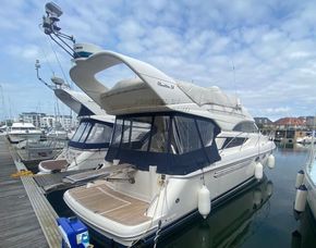 Fairline Phantom 38  - Exterior