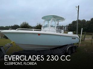 2015 Everglades 230 CC