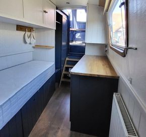Rear cabin