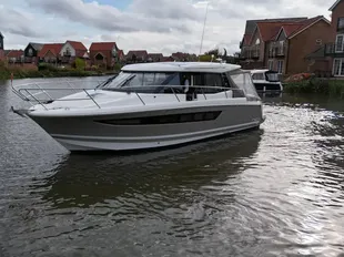 2015 Jeanneau NC 11