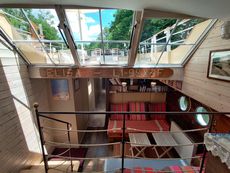 Hotel barge in operation Canal du Midi 30m x 5m