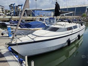 2001 MacGregor 26X