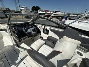 2013 Larson LSR 2000 8